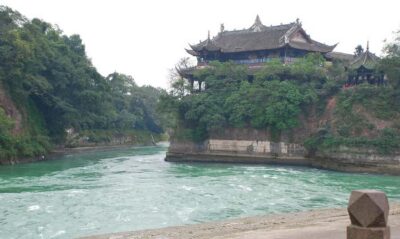 1-Day Mount Qingcheng and Dujiangyan Irrigation System Tour - Chengdu Pickup, the 65 km Drive, and How to Start Smart