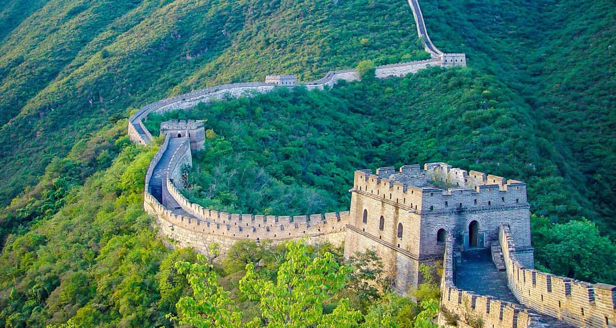 2-Day All-Inclusive Tour: Great Wall, Forbidden City & More - Guide Quality and Pace: Why the Small Details Matter