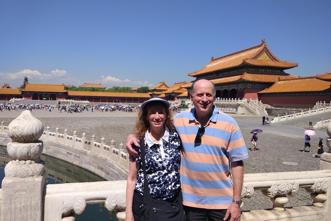 3-Day Beijing Hightlight Tour with Optional Peking Duck & Show - Day 1: Tiananmen Square, Forbidden City, Jingshan, Hutongs, Temple of Heaven