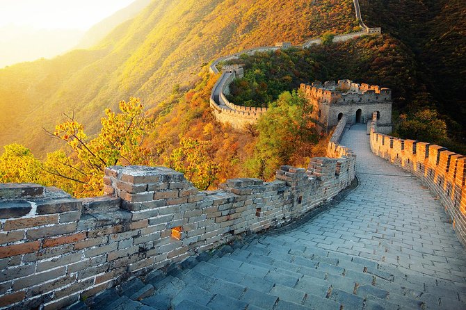 3-Day Private Beijing Tour with Airport Transfer - Day 1: Hutong rickshaw ride and a family look at old Beijing