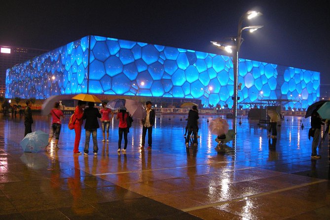 3-Hour Private Beijing Night Tour - Pickup, timing shifts, and how the van keeps this tour easy
