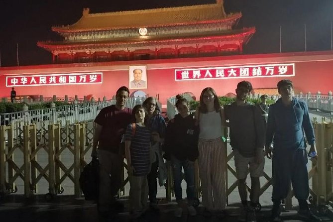 4 Hour Beijing Layover Night Tour - Private Vehicle, English Guide, and Winter Jackets: The Comfort Layer