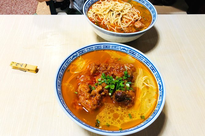 4-Hour Private Tour of Calligraphy Class, Hutong and Dumplings - Dumplings or noodles, and the tea ceremony possibility