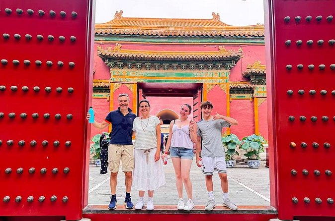 4 Hrs Forbidden City In depth Tour with Hotel pickup - The Treasure Gallery stop: why this included add-on matters
