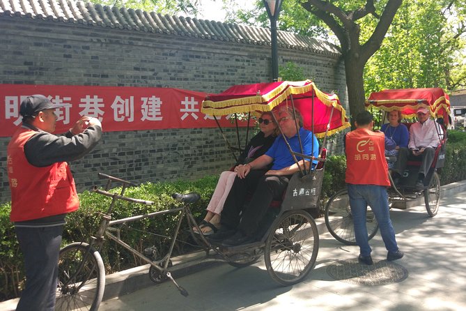 All-inclusive Private Day Trip: Hutongs, Lama Temple & Panda House with Lunch - Morning at the Panda House: what to expect and how to get the most out of it