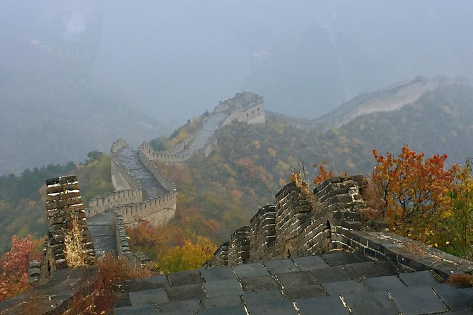 All Inclusive Private Hiking Tour from Huanghuacheng Water Great Wall to Xishuiyu - Private guide payoff: history talks and real-time adjustments
