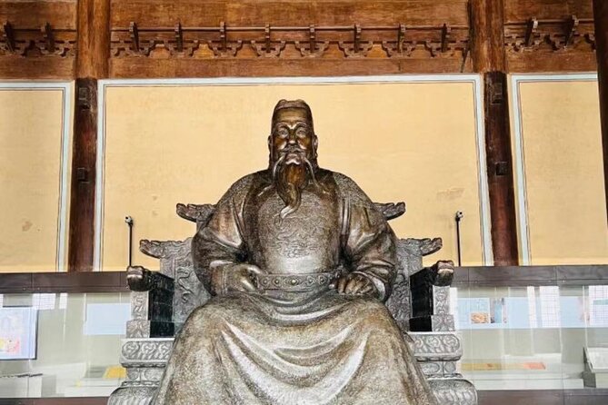All Inclusive Private Tour: Juyongguan Greatwall, Sacred Road, MingTombs - Price and value: what $186.94 covers (and why it can be fair)