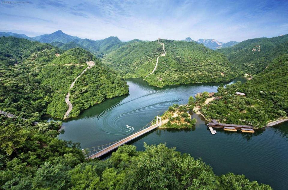 All-Inclusive Private Tour:Mutianyu&Huanghuacheng Great Wall - Lunch breaks and the reality of jade/tea stops