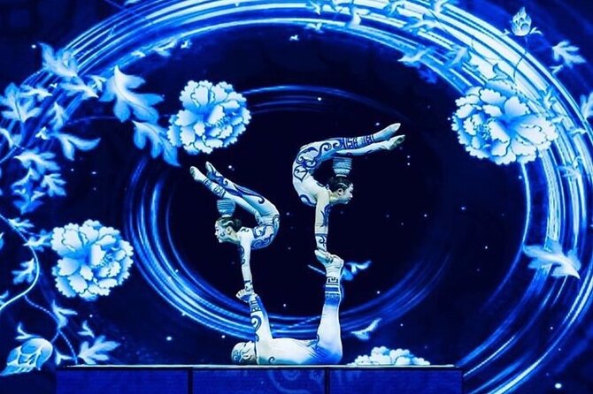 Beijing Acrobatics Show Ticket - Chaoyang Acrobatics at Red Theatre: what a one-hour show is really like