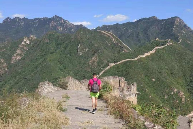Beijing Airport Layover Forbidden city Great Wall Private Tour - How the Airport Pickup Works at Beijing Capital