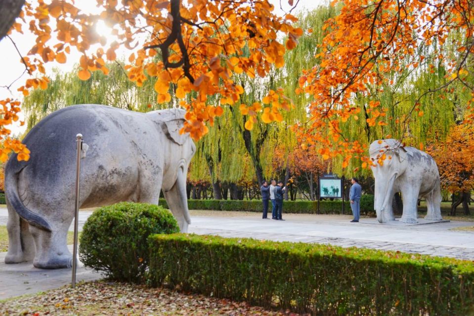 Beijing: Badaling Great Wall & Ming Tombs VIP Skip-the-Line - The Great Wall Walk: What Your Guide Helps You See