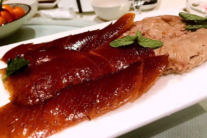 Beijing Evening Tour: Chaoyang Acrobatic Show with Peking Duck Dinner - Hotel pickup to Chaoyang Theater: the part you’ll appreciate most