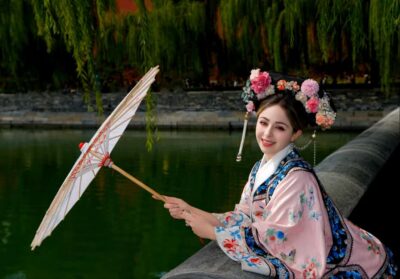Beijing: Explore the Forbidden City in Hanfu - Wangfu Century meeting and the photo stop that buys you time