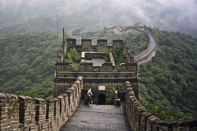 Beijing Group Coach Tour to Mutianyu Great Wall Without Lunch - Food and the lunch confusion you should resolve now