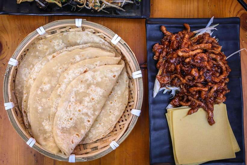 Beijing: Hidden Gems Guided Food Tour with Beer and Tastings - Price and value: what $75 buys in real Beijing time