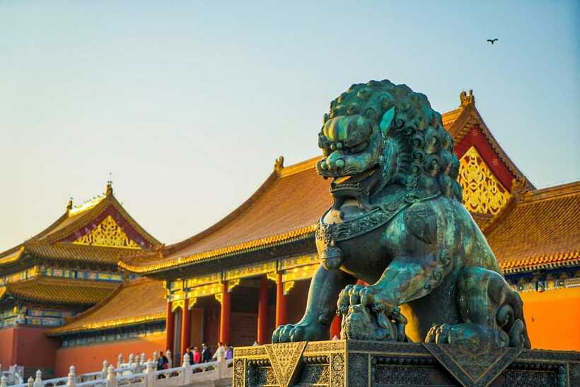 Beijing: Highlights of Forbidden City Private Walking Tour - Practical Stuff: What to Bring and What Beijing Won’t Let In