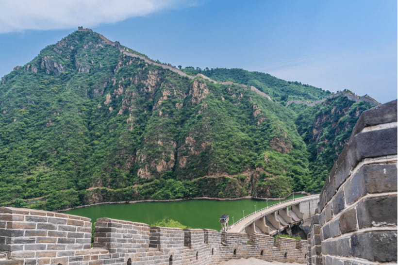 Beijing: Huanghuacheng Lakeside Great Wall Bus/Private Tour - Price and value: why $37 can actually make sense