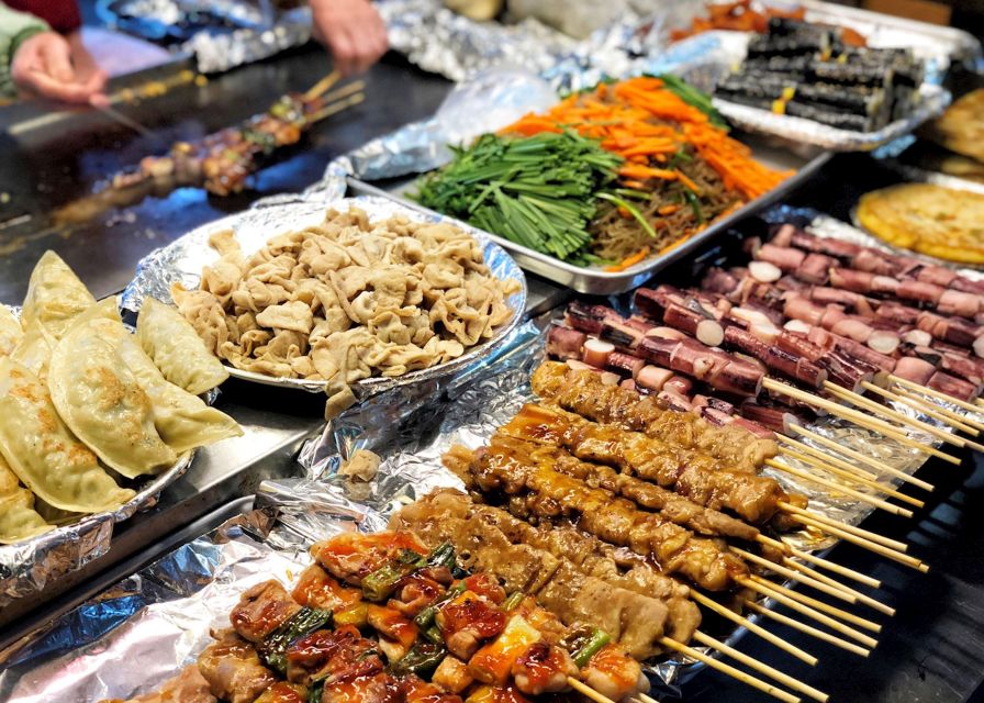 Beijing: Hutong Private Culinary Walking Tour - Why the Hutong is the real Beijing food stage