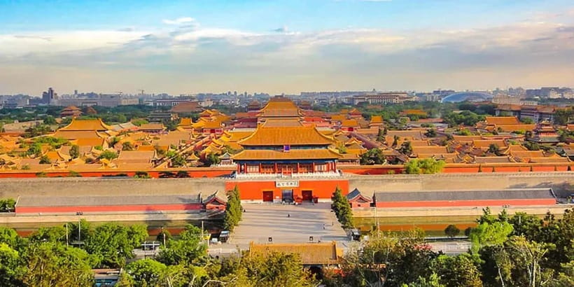 Beijing: Jingshan Park Entry Ticket - Climbing to the Peak: Why That View Feels So Complete