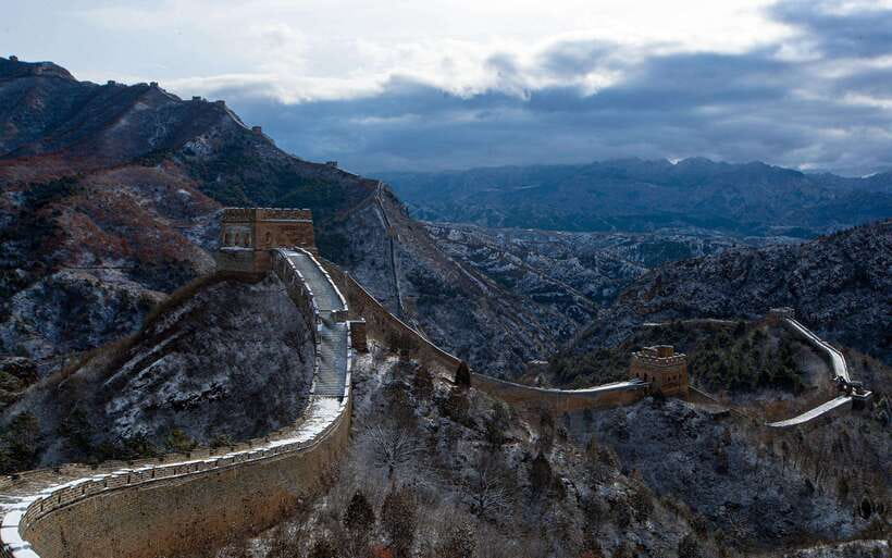 Beijing Juyongguan Great Wall Ticket And Options - Optional Guided Tour Upgrade: When It’s Worth Paying Extra