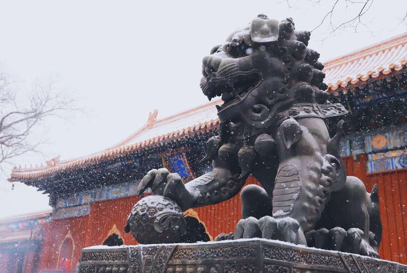 Beijing lama Temple Or Confucius Temple Tickets Reservation - Getting to Lama Temple: Subway Exit F vs Taxi Door-to-Door