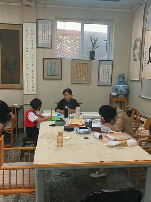 Beijing liulichang : Learn Calligraphy orCarving from Master - Key things that make this workshop worth your time