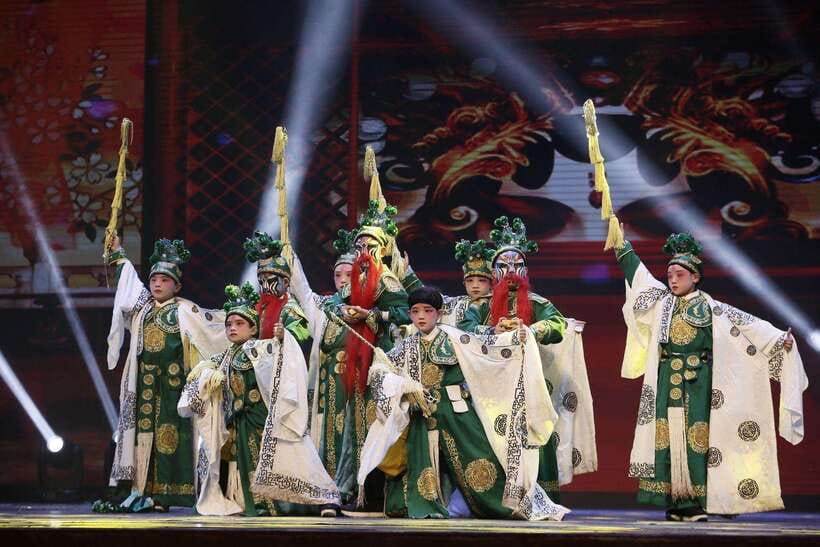Beijing: Must-See Peking Opera at Liyuan Theatre Ticket - Who this experience suits best (and who might not love it)