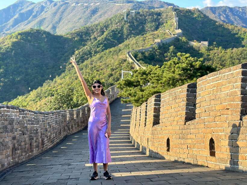 Beijing: Mutianyu Great Wall Day Tours with Options - From downtown to Mutianyu: ride time and getting there smoothly