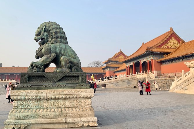 Beijing Private Layover Tour to Mutianyu Great Wall and Forbidden City - Mutianyu Great Wall: Towers, Chairlifts, and a Walk With Options