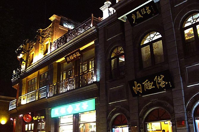 Beijing Private Night Walking Tour: Qianmen Street, Tian'ammen Square and Wangfujing Street - Why this 6 p.m. night route works (and when it doesn’t)
