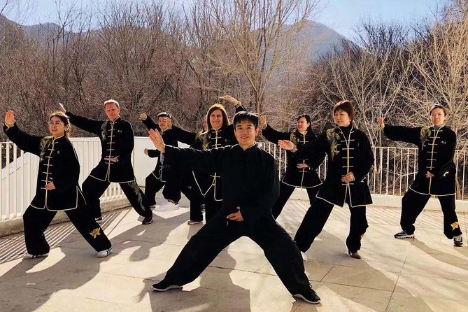 Beijing Private Tai Chi Class - Learning the 9-step tai chi form (and why beginners benefit)