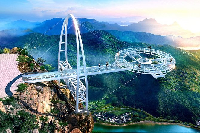 Beijing Private Tour to Shilinxia Cantilever Viewing Platform with Cable Car ride - Cable car ride up the mountain: views first, questions later