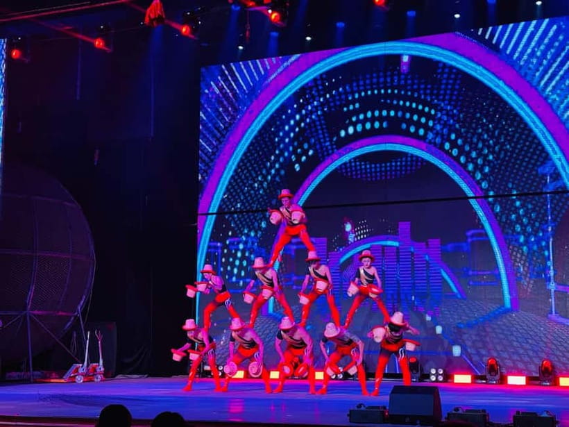 Beijing: Qinle Palace Acrobatics Show Ticket - The One-Hour Show: What the Night Actually Feels Like