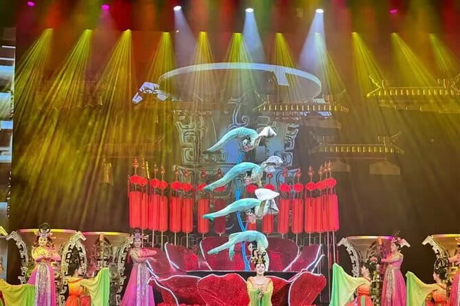 Beijing Red theatre Acrobatics Show Ticket - Inside the one-hour show: motorcycles, partners, and precision