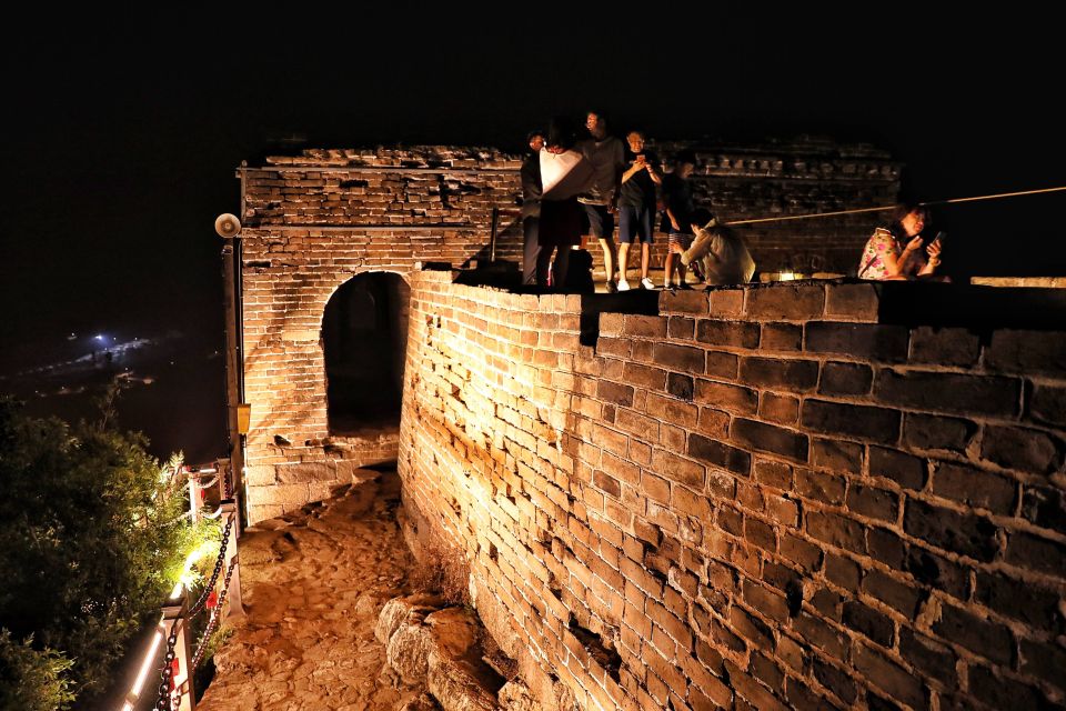 Beijing: Simatai Great Wall & Gubei Water Town Private Tour - Cable car to Simatai: saving your legs for the right part