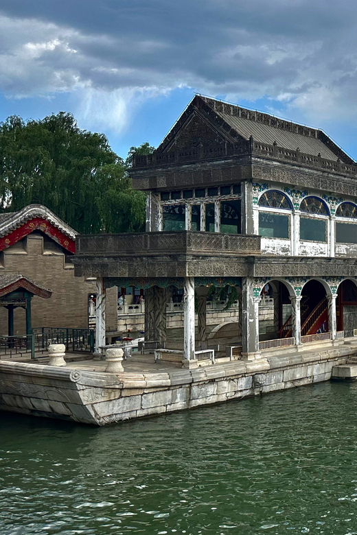 Beijing: Summer Palace Private Tour with Optional Activities - Boat ride and indoor museums in the 5-hour option (summer season)