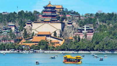 Beijing: Summer Palace Ticket; fast and smooth - Tickets handled by Fun China: how the QR entry works