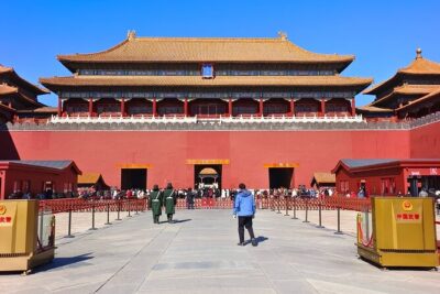 Beijing Tian'anmen Square and Forbidden City Tickets and Tours - Your English guide: translator, manager, and photo helper