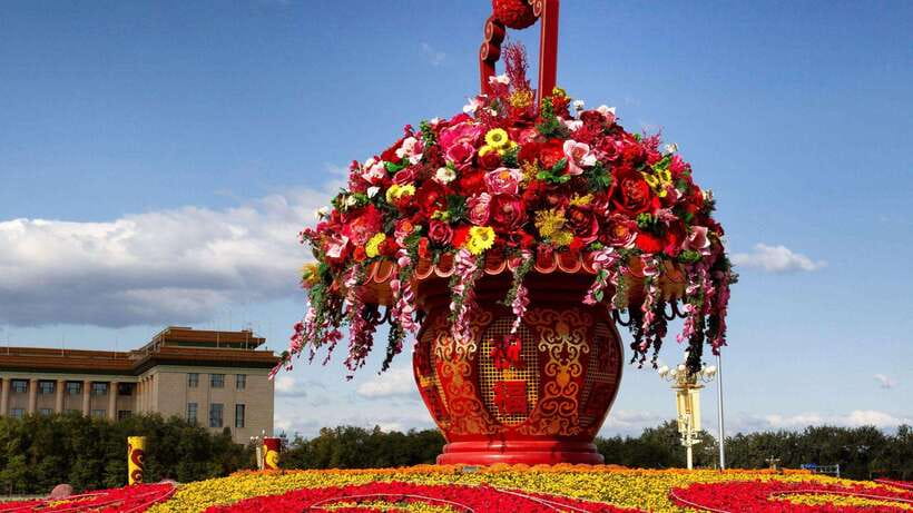 Beijing: Tiananmen Square Entry Registration Service - Your English PDF guidebook: using it to decode what you see
