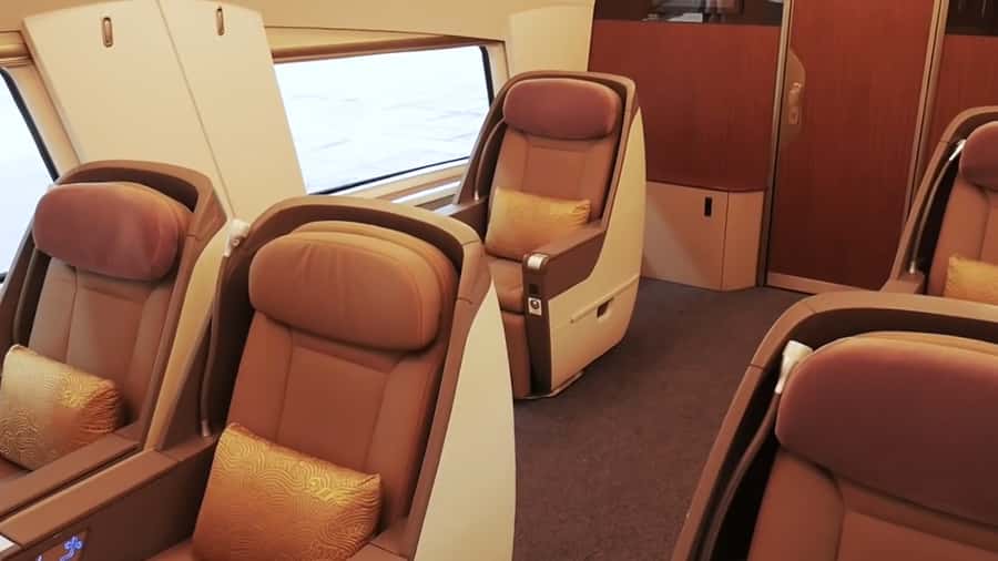 Beijing to Xi'an Terracotta Tour by Roundtrip Bullet Train - Xi’an Arrival: Meeting Your Guide Without the Guesswork