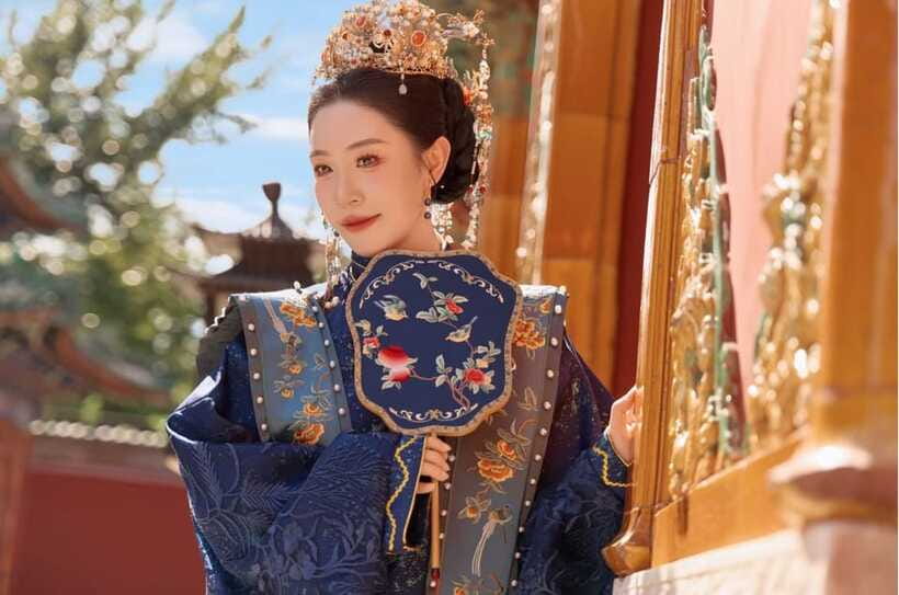 Beijing: Traditional Chinese Costume Makeover & Photo Shoot - Duration and Pacing: 3 Hours That Should Feel Focused