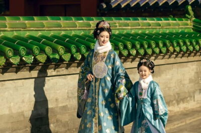 Beijing Traditional Hanfu Experience & Photoshoot for Groups - Meeting at Jinyu Hutong Station: start easy, not stressful