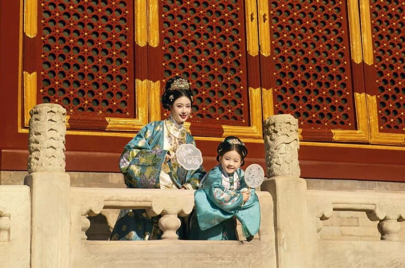 Beijing Traditional Hanfu Experience & Photoshoot for Groups - Your digital photos: what you get and what to expect