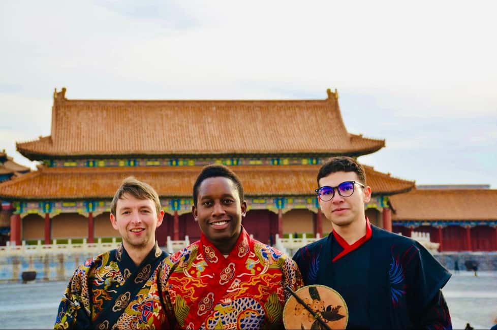 Beijing:Forbidden City Tour w/Traditional Costume Experience - Costume Shop Meets UNESCO: what the price really buys you