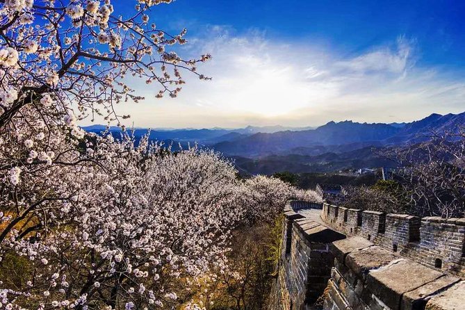 Beijing:Mutianyu Great Wall Daily Tour with Ticket & Lunch - Meeting point at Zhangzizhong Road: start clean, start on time