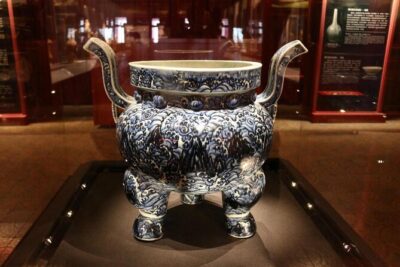 Beijing's Forbidden City with Special Viewing of Treasure Gallery and the Great Wall Ruins at Badaling - Inside the Palace Museum: Treasure Gallery and Clock Exhibition Hall