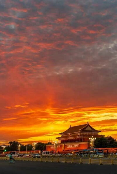 Beijing:Tiananmen Square tickets (guide optional) - How the meeting point works: Qianqiao Station to Tian’anmendong