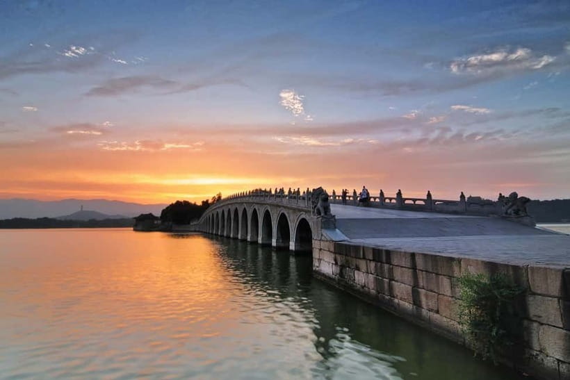 Beijing：Summer Palace & Tea or Calligraphy Experience Tour - Chinese calligraphy: brush, inkstone, and making a keepsake
