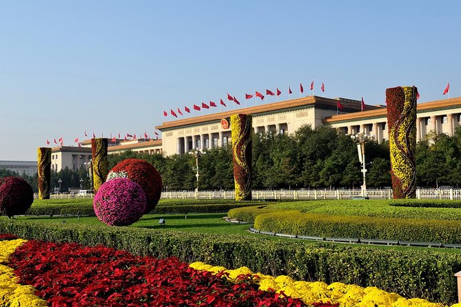 Boutique Tour: Tiananmen, Forbidden City, Mutianyu with VIP Pass - Meals, Tickets, and Mobile Convenience