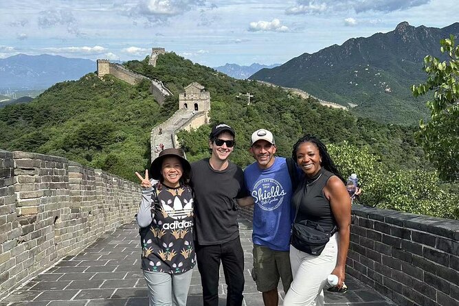 Busda-Mutianyu Great Wall&Dingling Tomb Full-Day Bus/Private Tour - Who this tour is best for